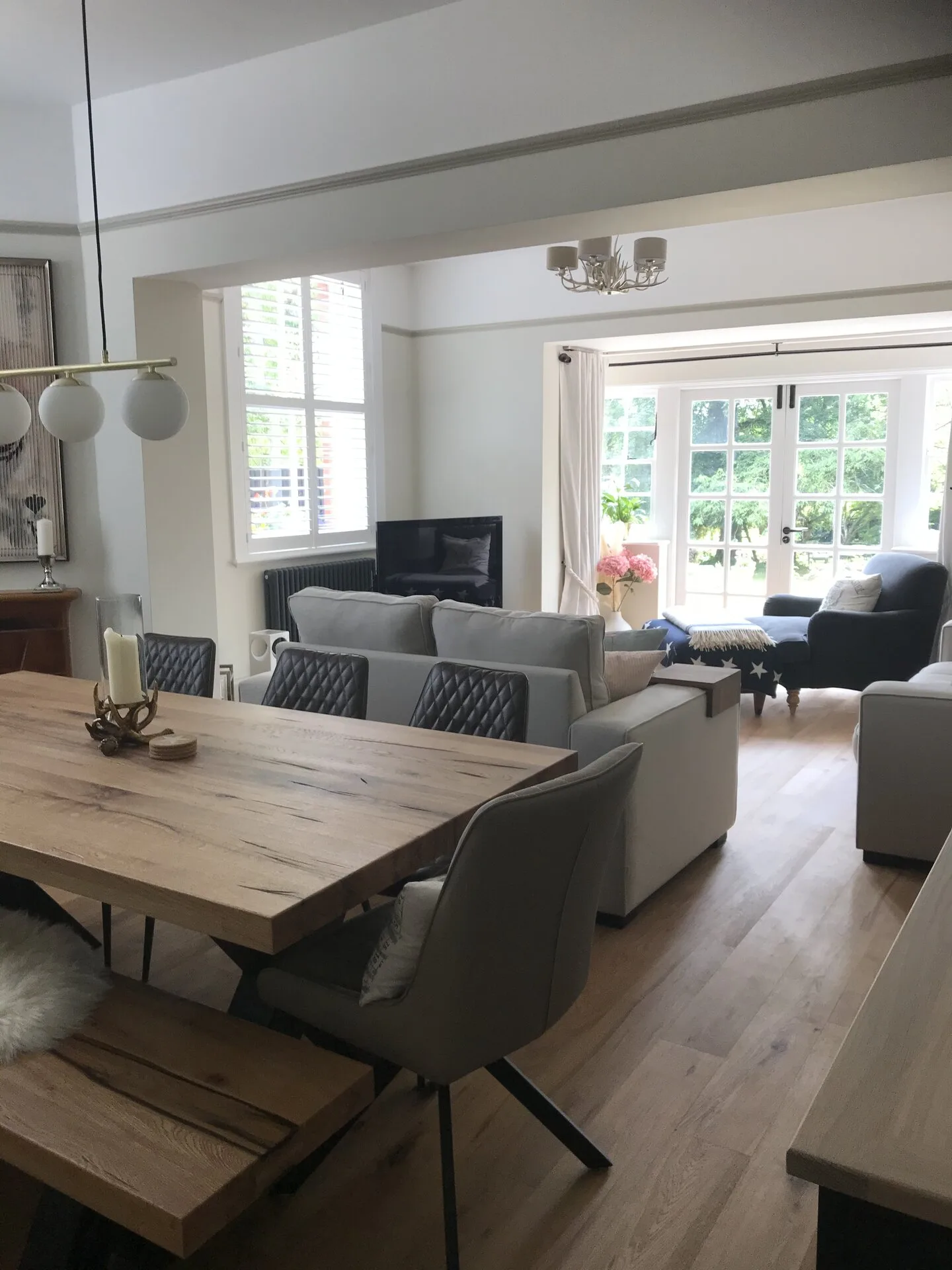 Open-plan living & dining